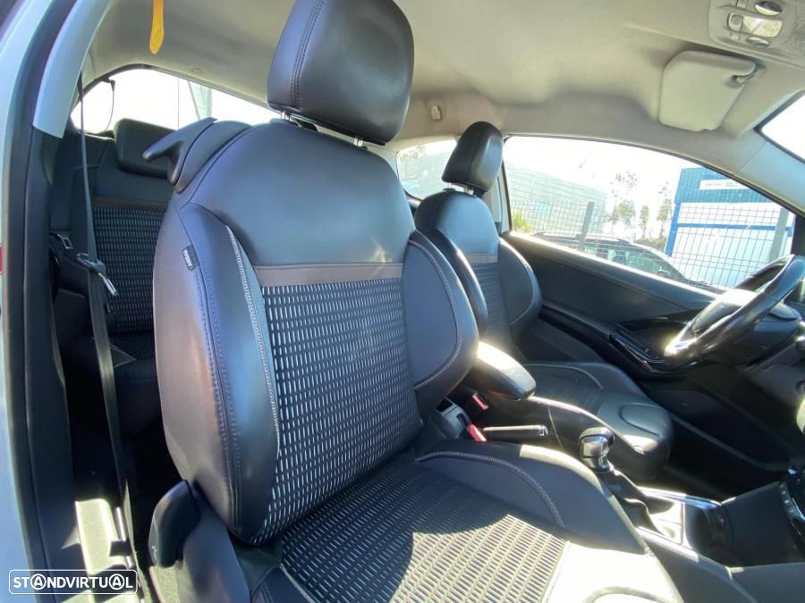 Peugeot 208 e-HDi 92 Stop&Start Style - 5