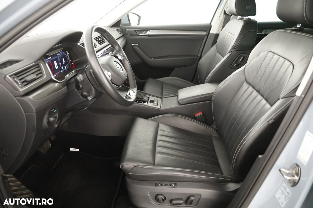 Skoda Superb 2.0 TDI DSG Style - 9