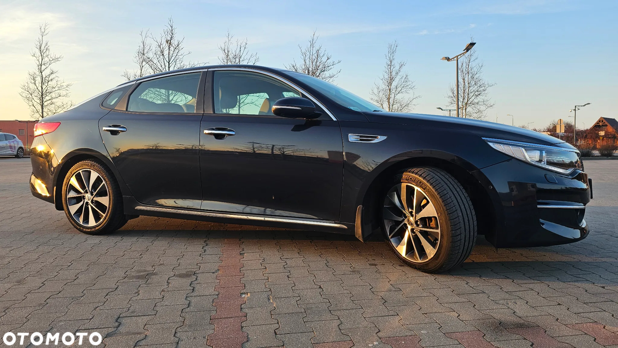Kia Optima - 19