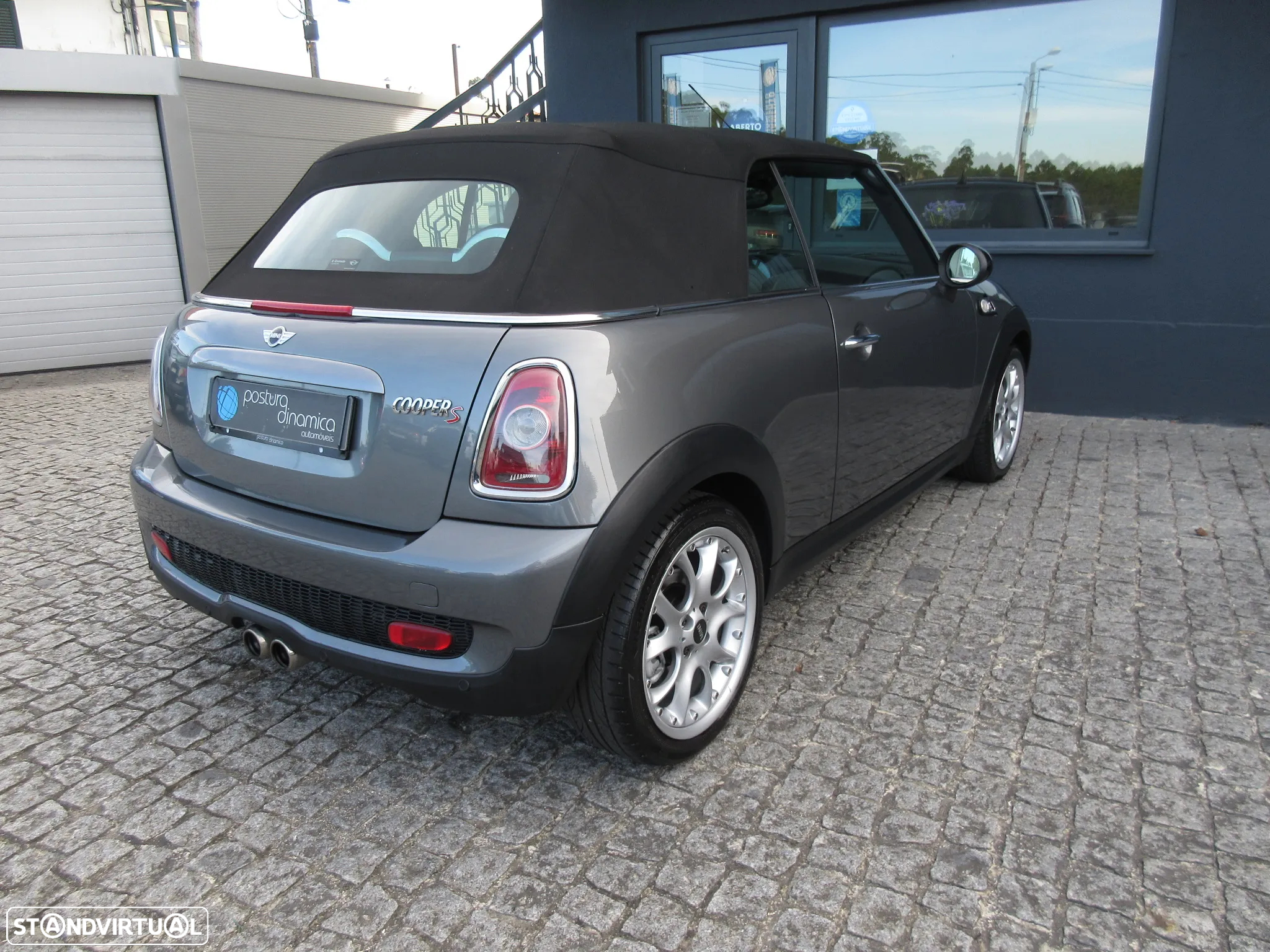 MINI Cabrio Cooper S - 13