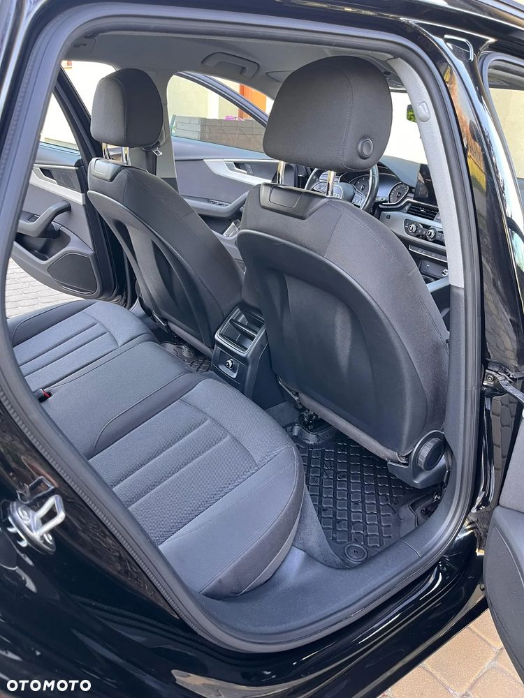 Audi A4 Avant 35 TDI mHEV S tronic - 17