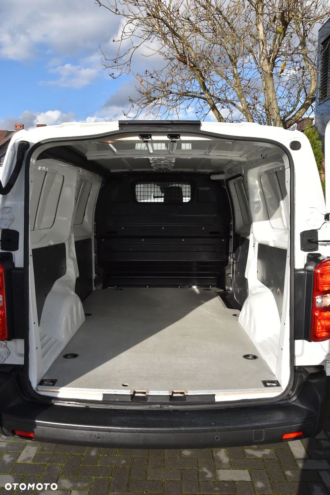 Opel Vivaro Extra Long - 18