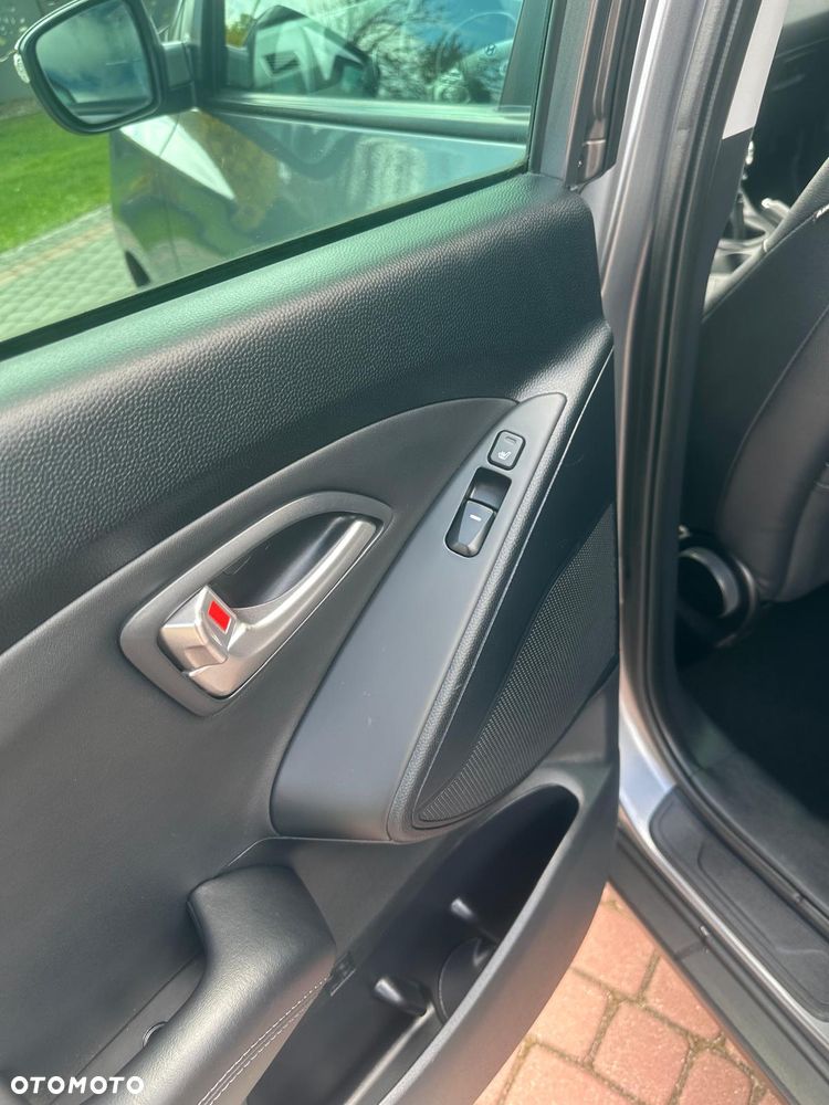 Hyundai ix35 - 19