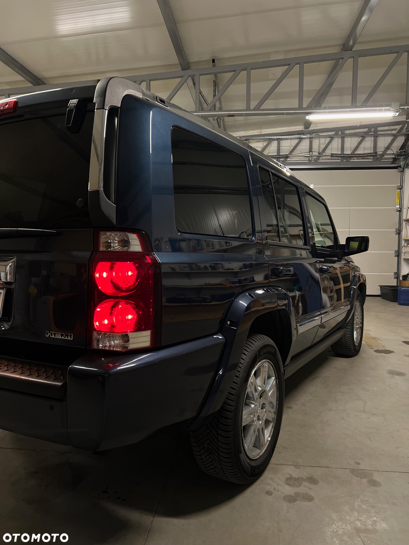 Jeep Commander 5.7 V8 HEMI Automatik Limited - 26