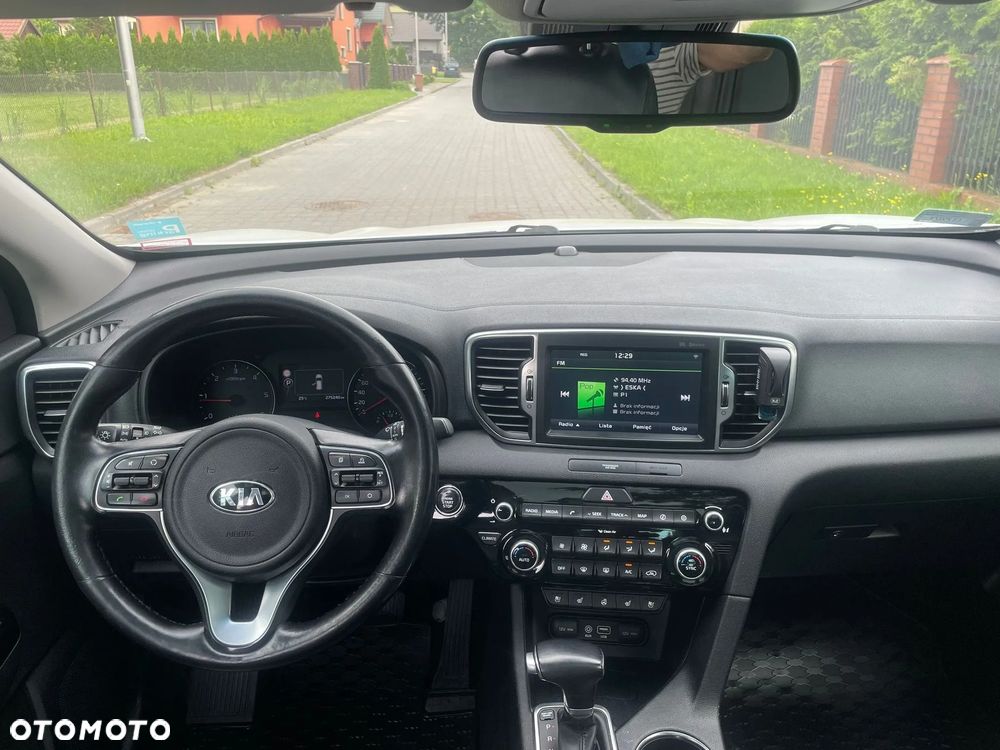 Kia Sportage 2,0 CRDI AWD Platinum - 24