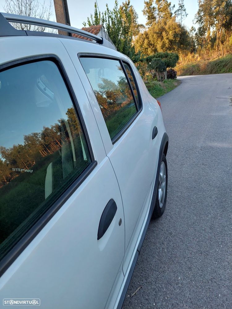 Dacia Sandero 0.9 TCe Stepway 124g - 6