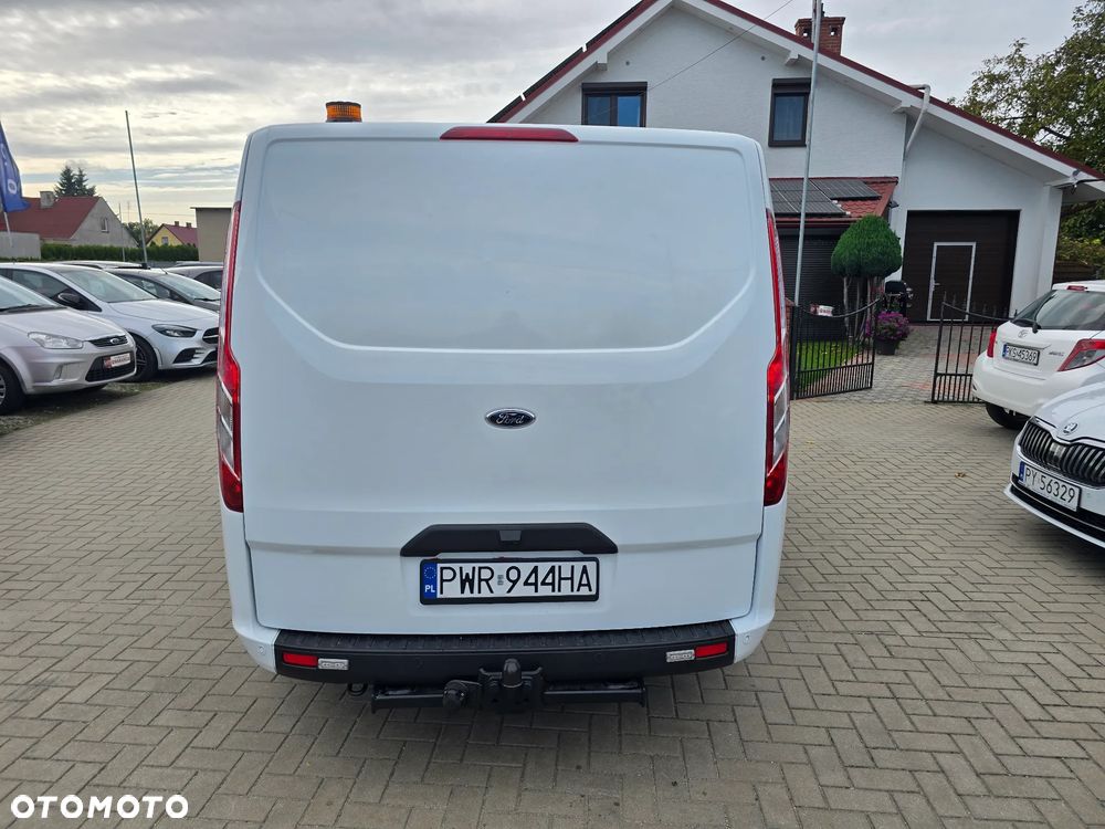 Ford Transit Custom - 19