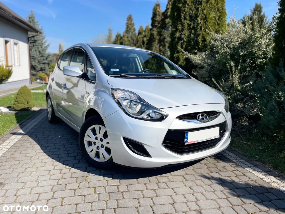Hyundai ix20 1.4 Premium blue - 1