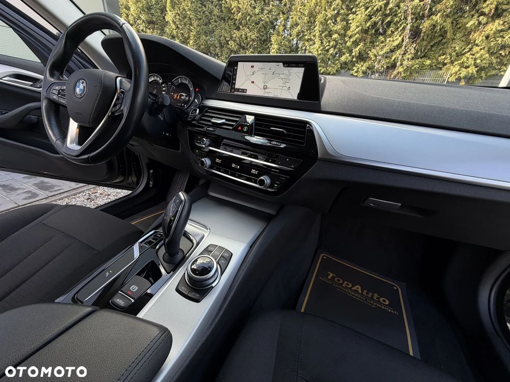 BMW Seria 5 520d - 17