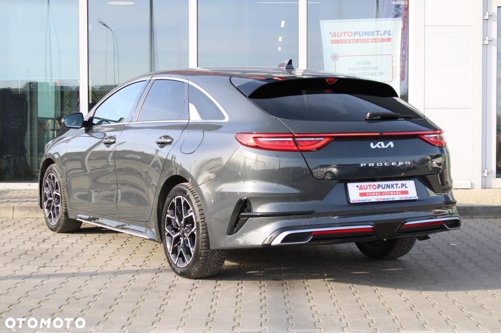 Kia ProCeed - 3