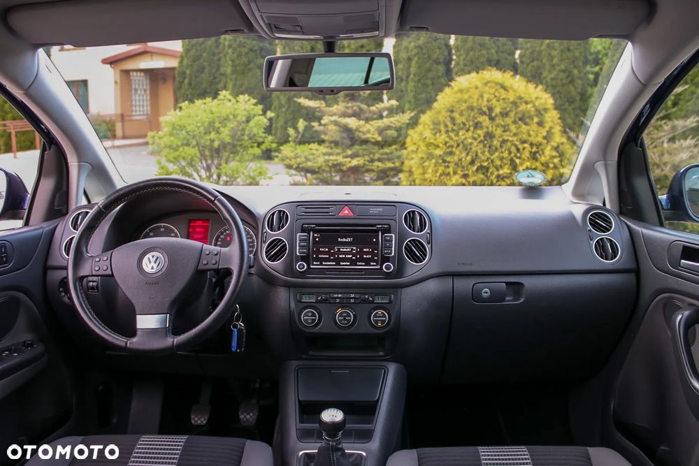 Volkswagen Golf Plus 2.0 TDI DPF United - 18