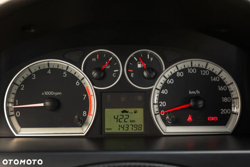 Chevrolet Aveo 1.4 LT - 25