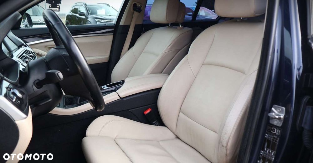 BMW Seria 5 - 12