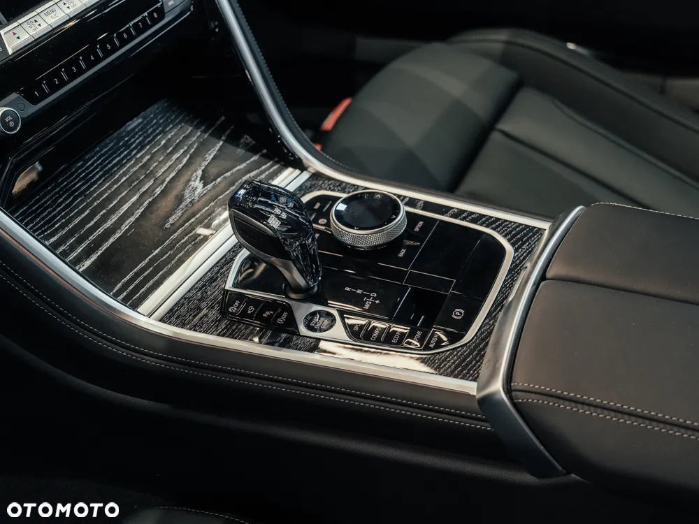 BMW Seria 8 840i xDrive - 15
