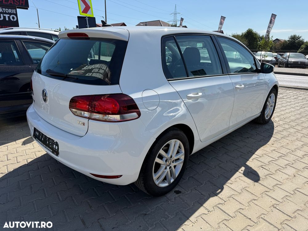 Volkswagen Golf 1.4 TSI DSG Highline - 4