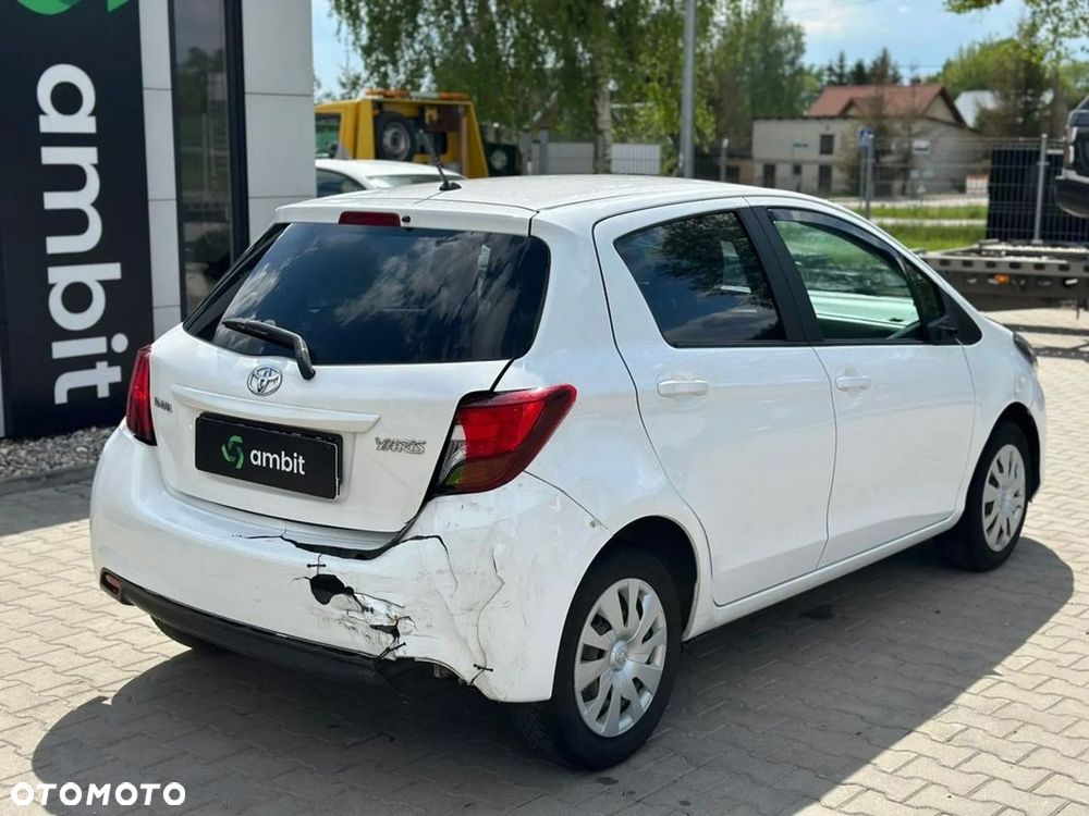 Toyota Yaris - 6