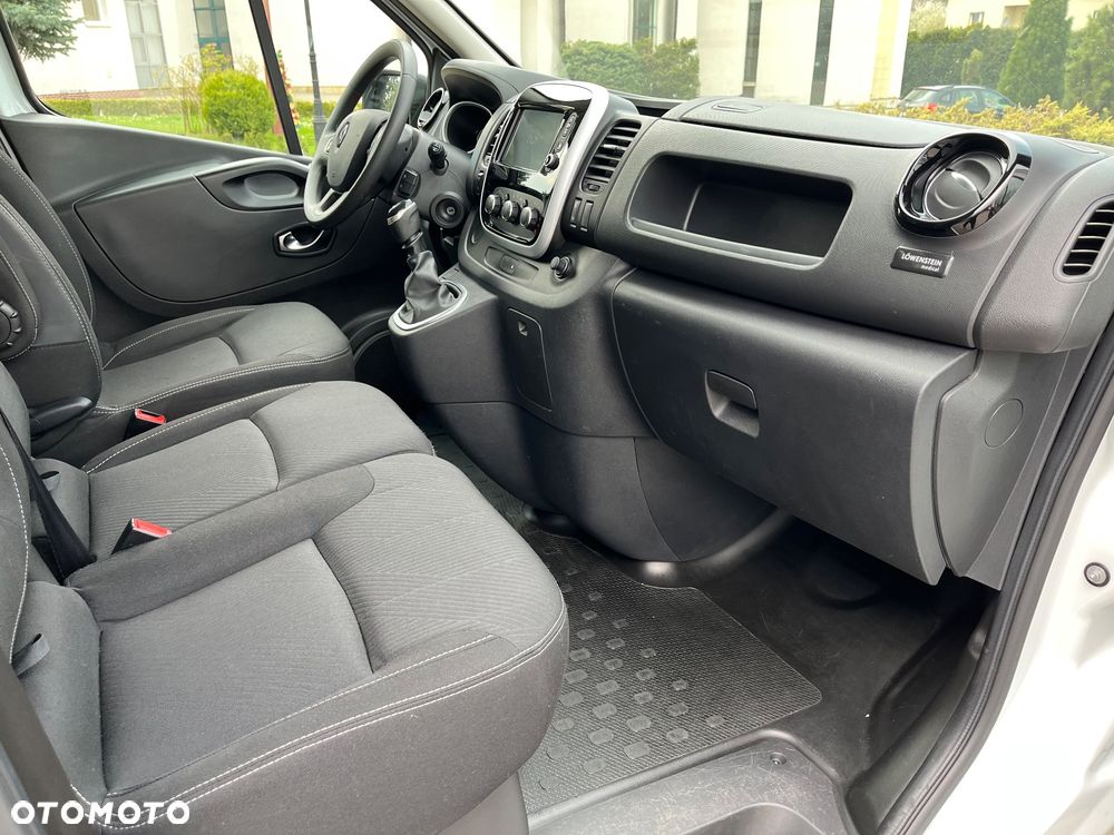 Renault Trafic - 10