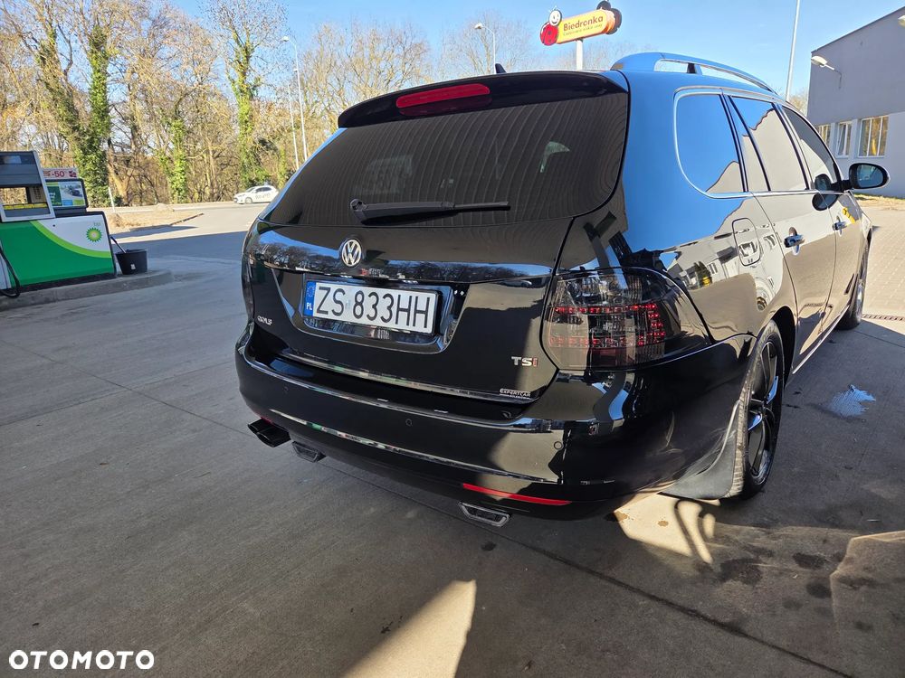 Volkswagen Golf - 26