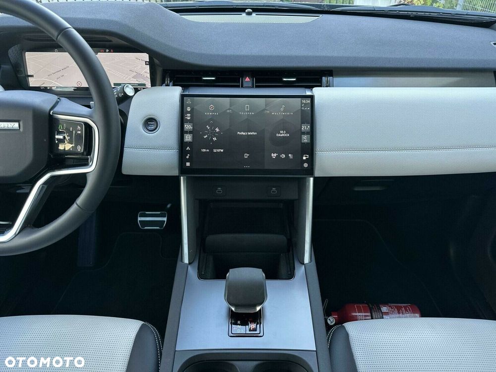Land Rover Discovery Sport - 13