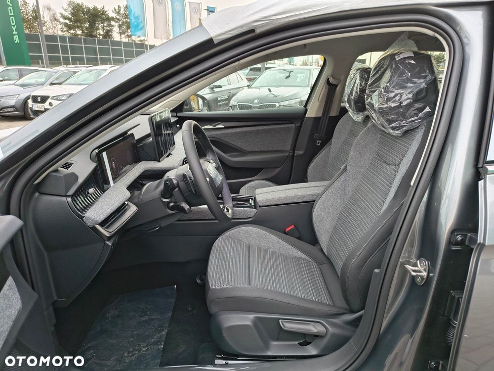 Skoda Superb 2.0 TDI SCR Drive DSG - 17