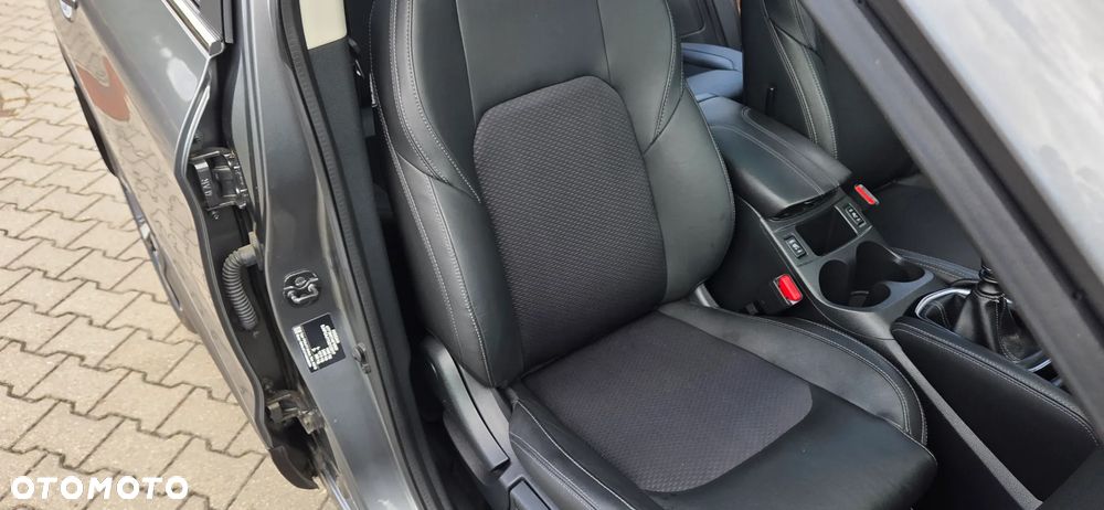 Nissan Qashqai 1.6 DIG-T Tekna+ - 27