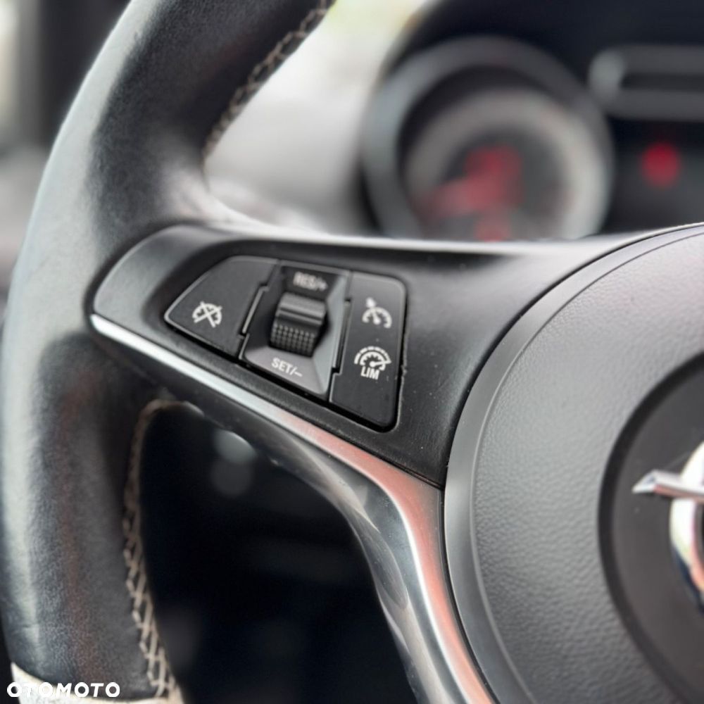 Opel Adam - 25