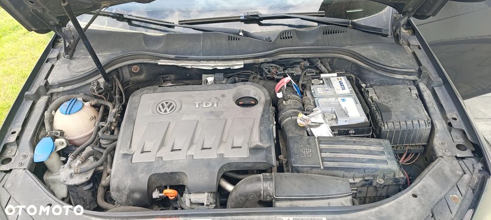 Volkswagen Passat 2.0 TDI Comfortline Optimum - 11
