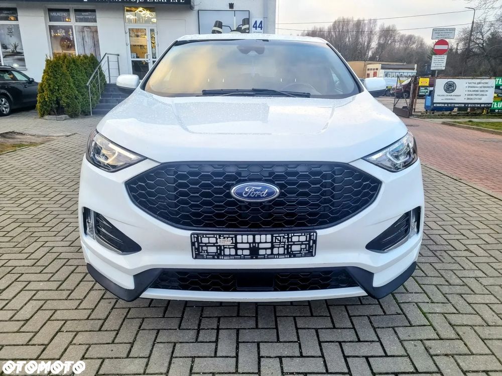 Ford Edge - 2