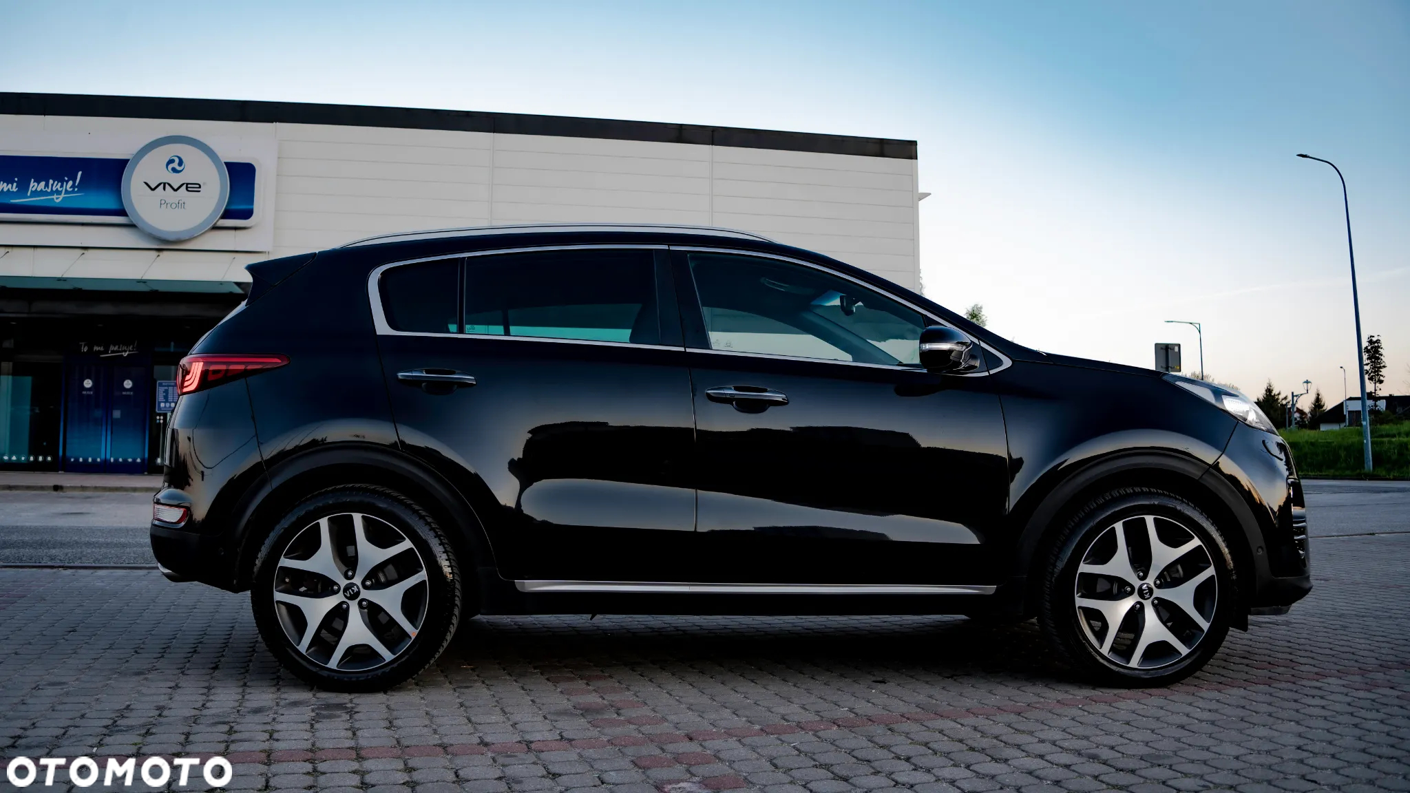 Kia Sportage 1.6 T-GDI AWD DCT GT LINE - 9