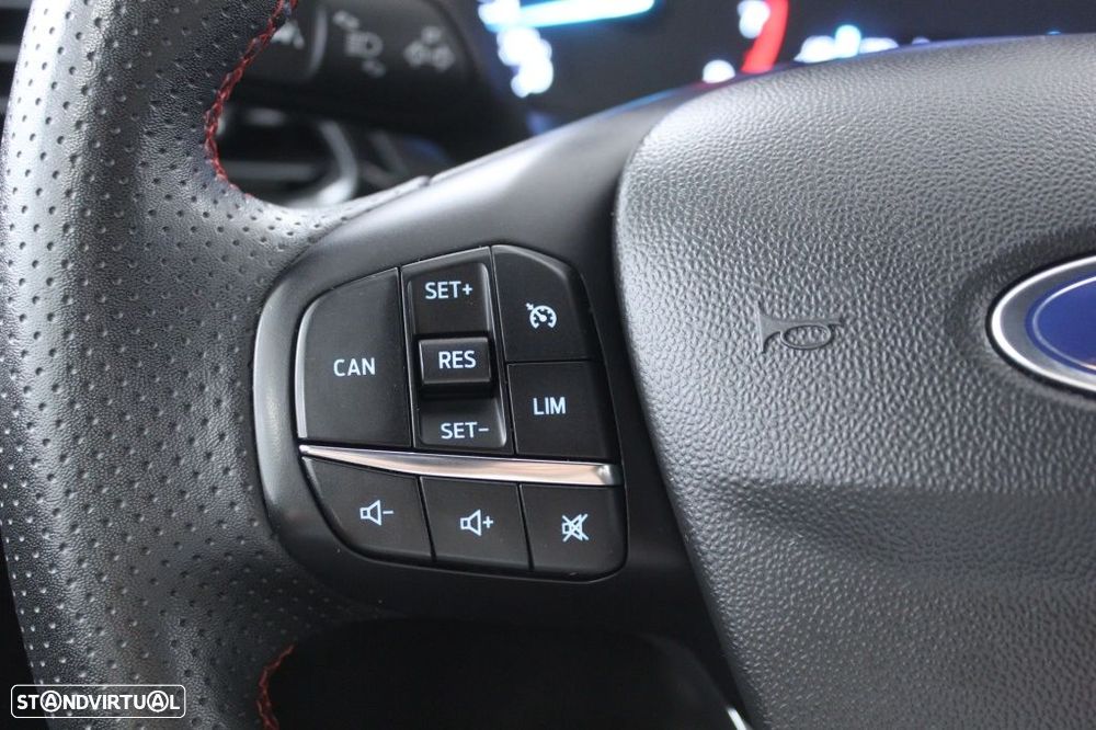 Ford Fiesta 1.0 EcoBoost ST-Line - 23