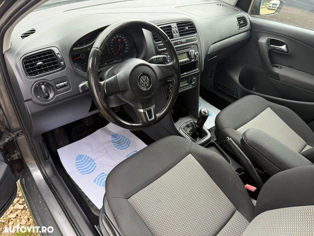 Volkswagen Polo 1.2 Comfortline - 6