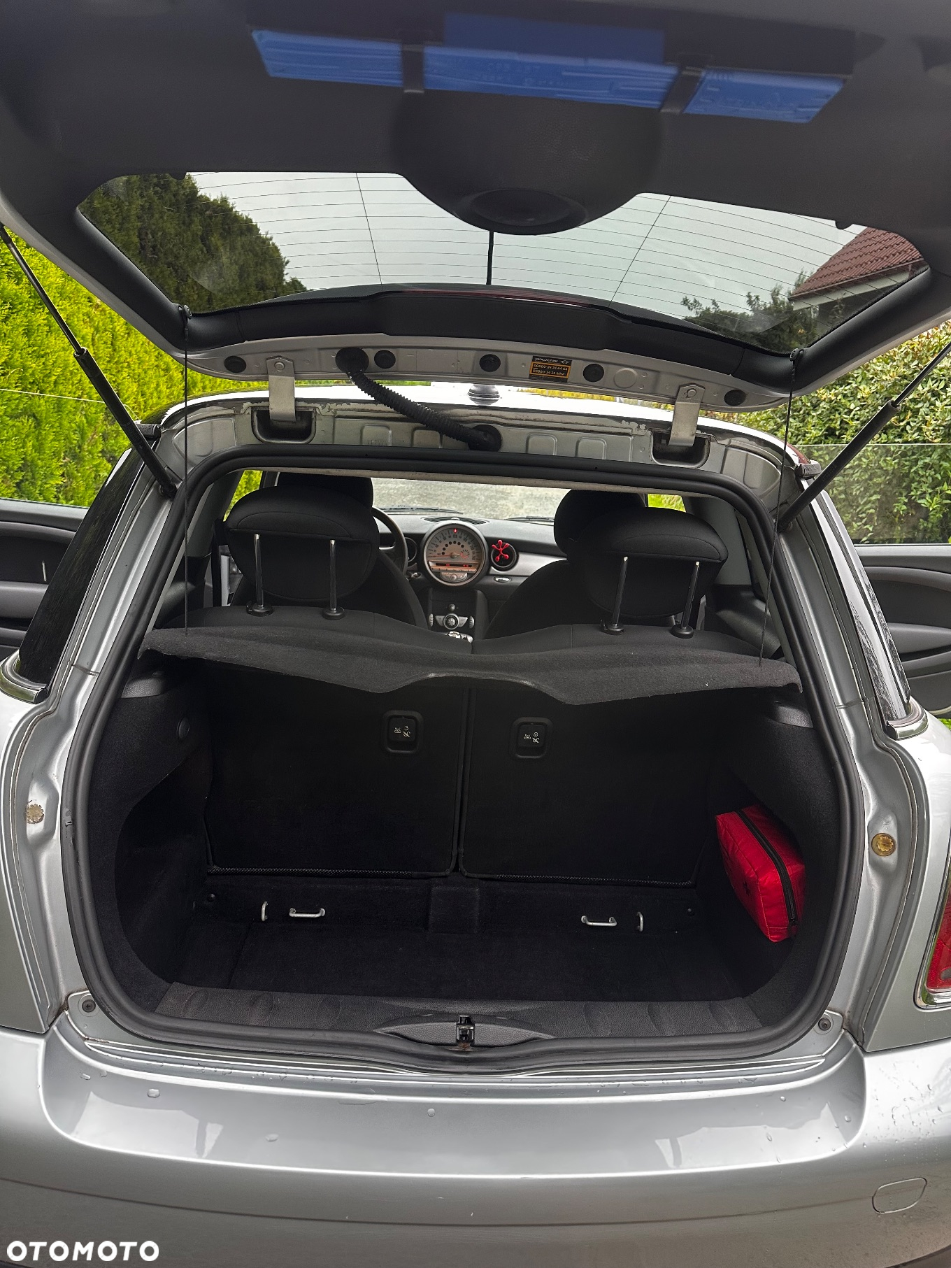 MINI ONE Standard - 13
