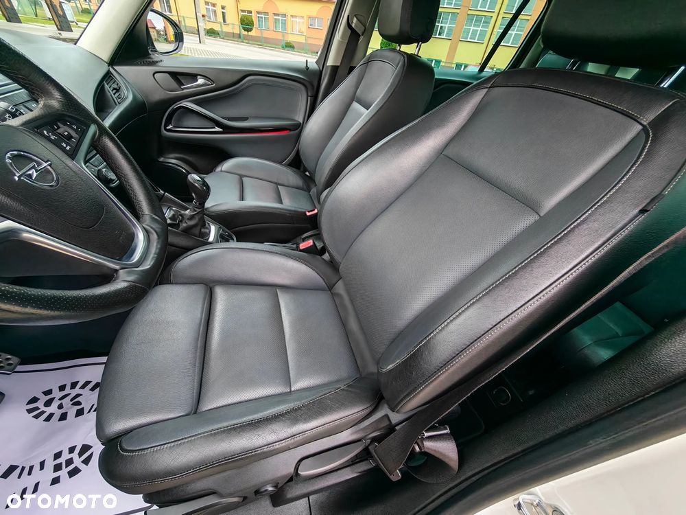 Opel Zafira 2.0 CDTI Cosmo - 28