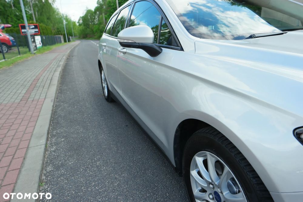 Ford Mondeo - 16