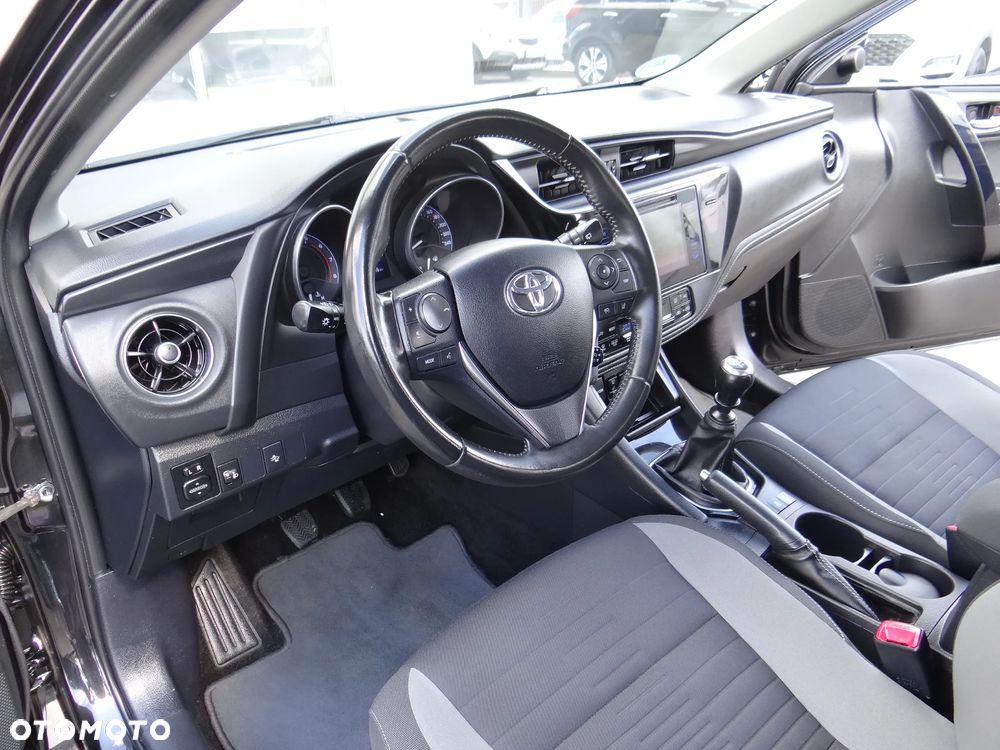 Toyota Auris 1.2 Turbo Team Deutschland - 21