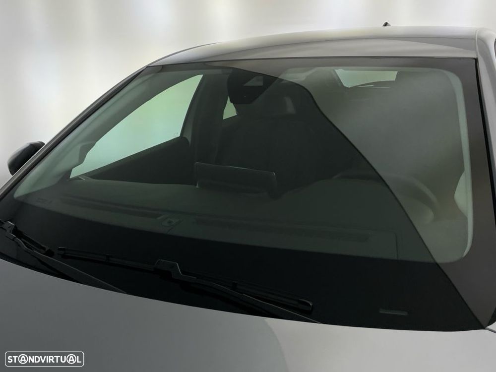 Peugeot 208 1.2 Hybrid Allure e-DCS6 - 20