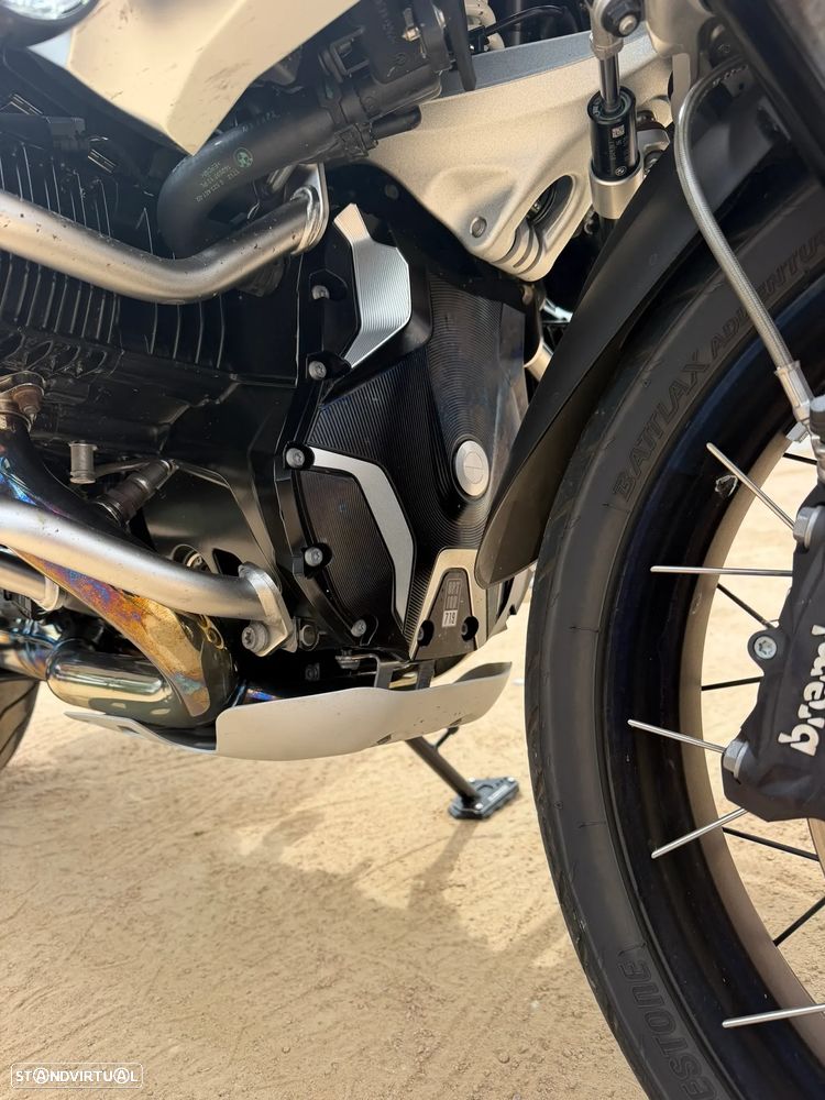 BMW R 1250 GS Adventure Triple Black - 4