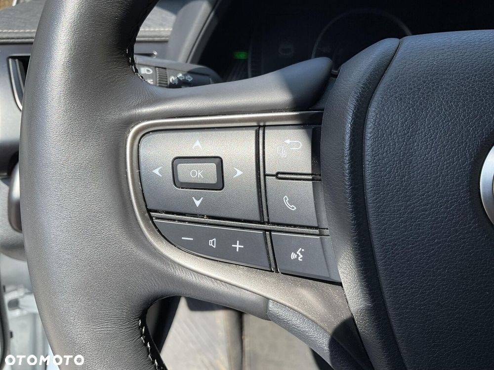 Lexus UX 250h GPF F Sport Design 2WD - 21