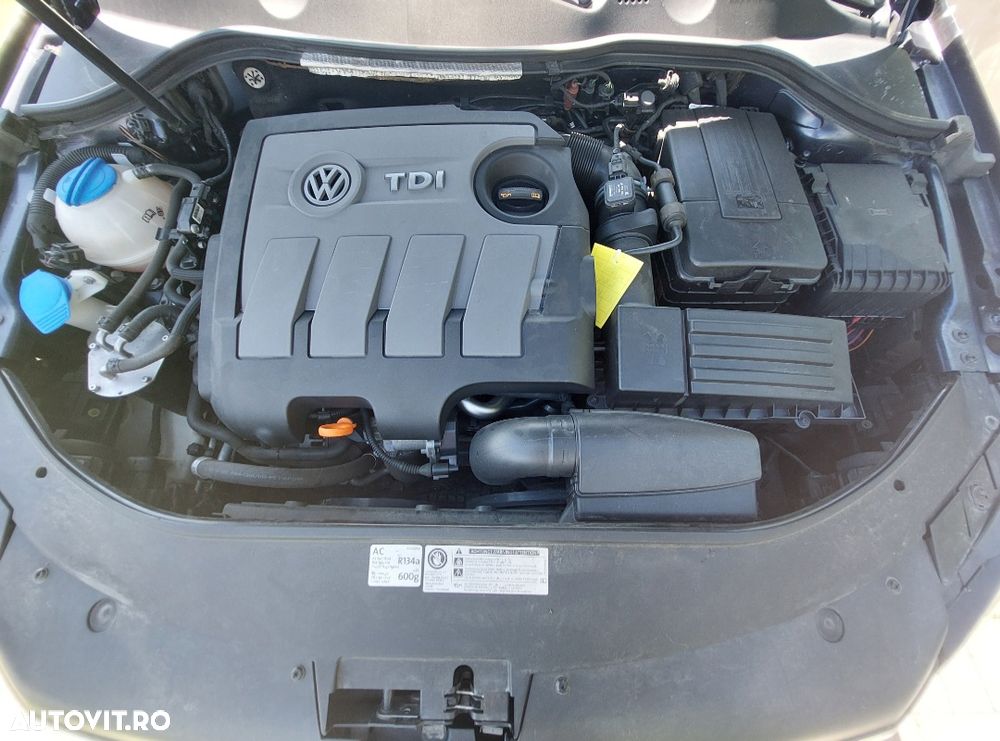 Volkswagen Passat 1.6TDI BlueMotion Tehnology Comfortline - 2
