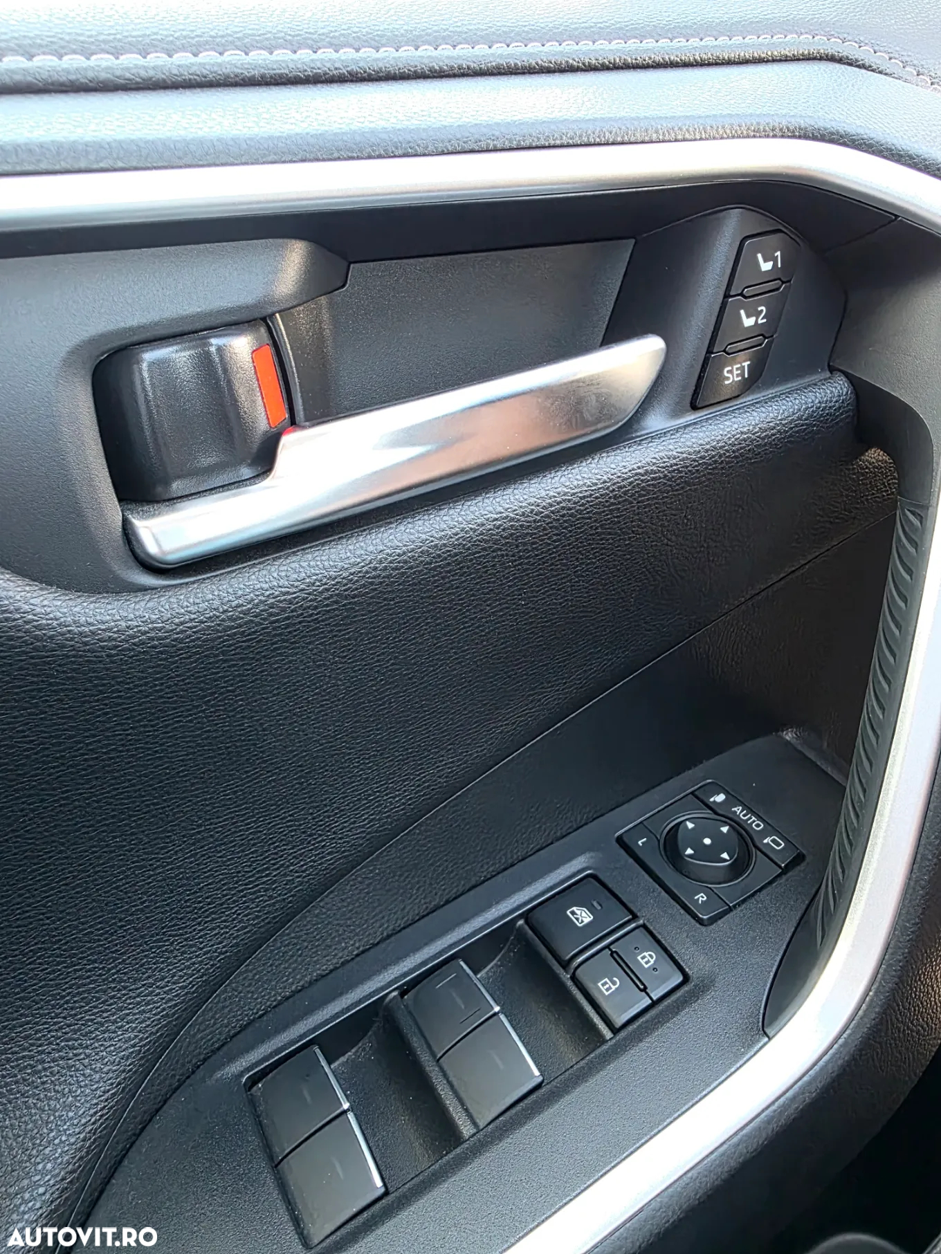 Toyota RAV4 2.5 Hybrid VVT-iE 4x4 Luxury Premium - 20