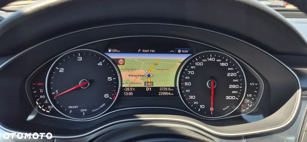 Audi A6 Avant 2.0 TDI Ultra DPF S tronic - 26