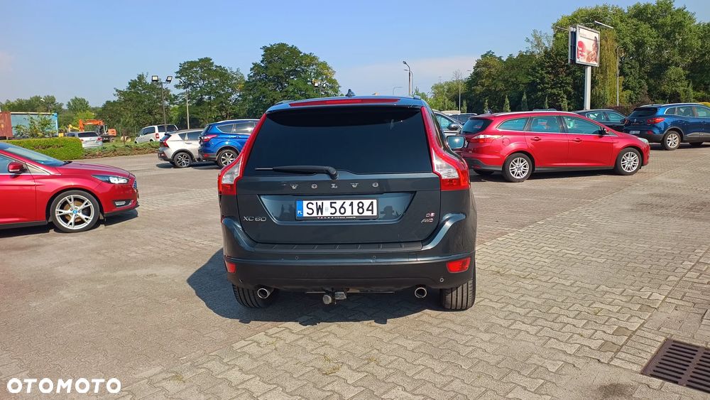 Volvo XC 60 D5 AWD Summum - 17