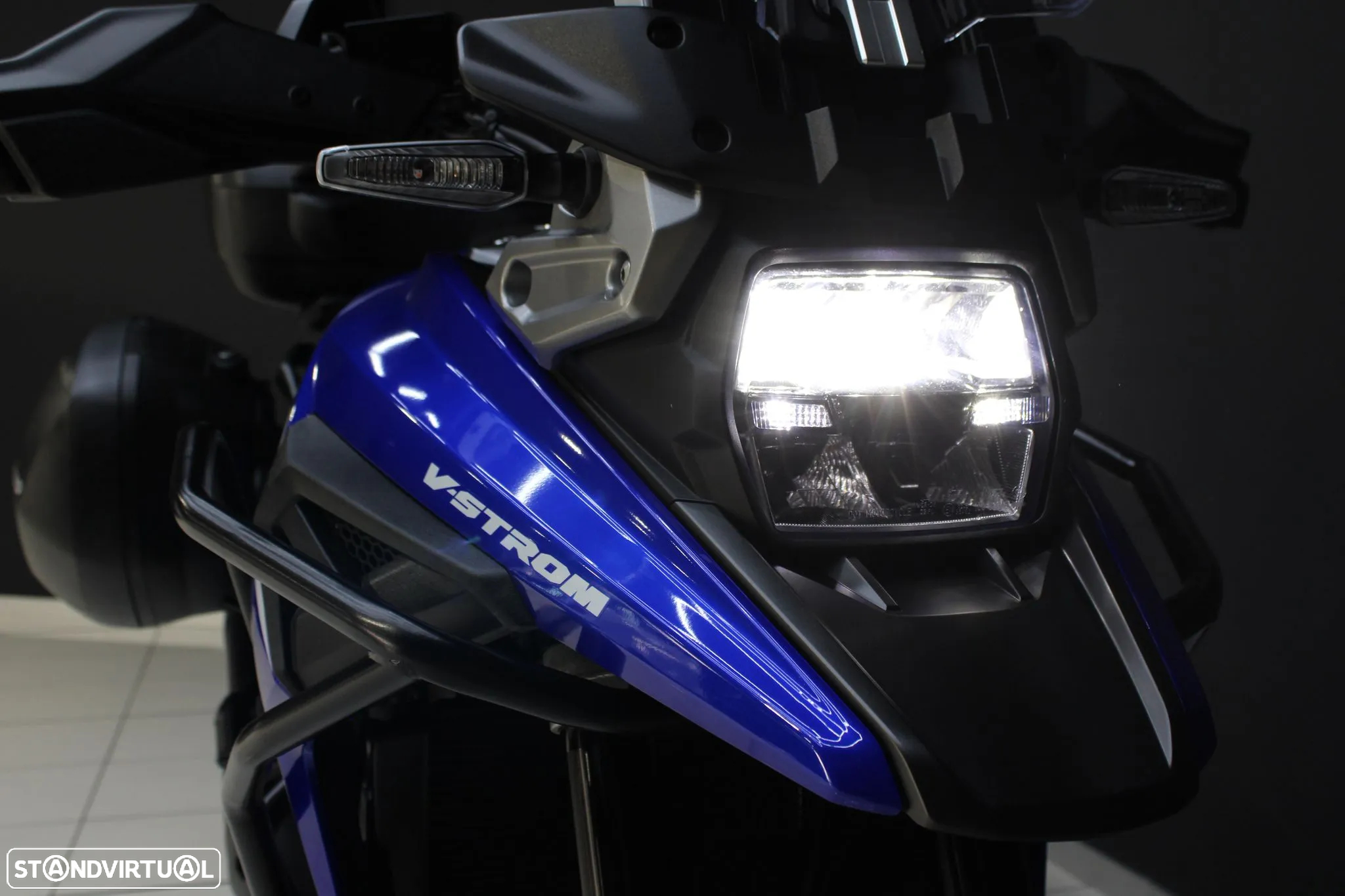 Suzuki DL V-STROM 1050 - 10