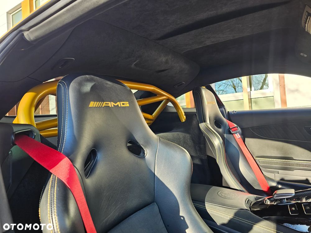 Mercedes-Benz AMG GT R - 19