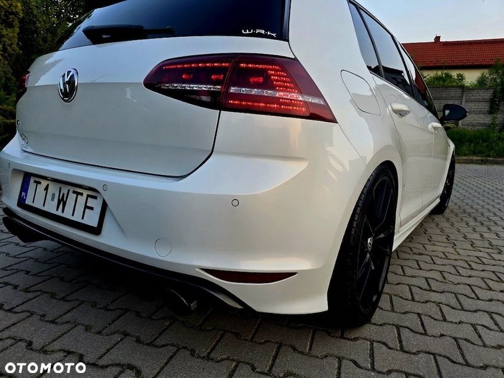 Volkswagen Golf 2.0 TSI 4Mot R DSG - 5
