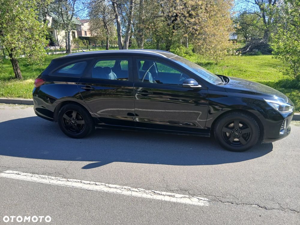 Hyundai i30 1.0 T-GDI Classic + - 5