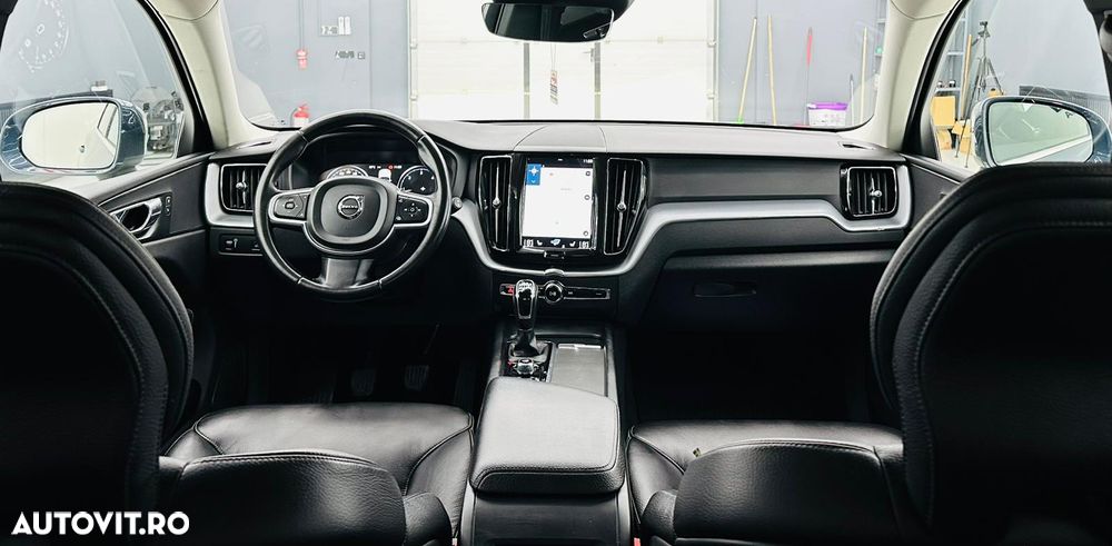 Volvo XC 60 D3 Momentum Pro - 7