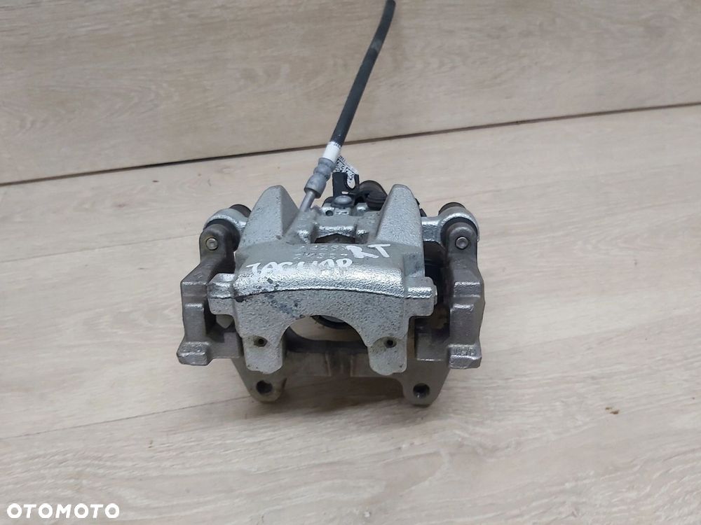 JAGUAR F-PACE Zacisk tył prawy MX63-2K327-AC Land Rover Velar L550 - 2