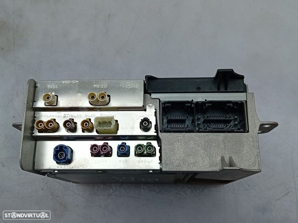 Rádio / auto-rádio MERCEDES-BENZ Classe A (W177) - 3