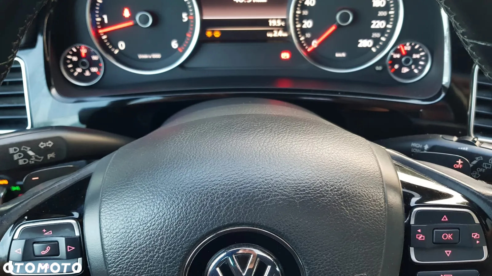 Volkswagen Touareg - 18